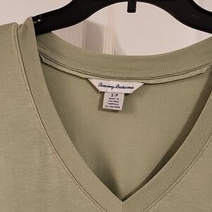 Tommy Bahama Women's Olive Short Sleeve V-Neck Tee